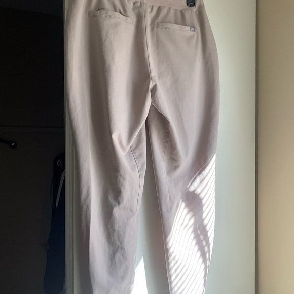 FIGS Boulder scrub set - Picture 5 of 8